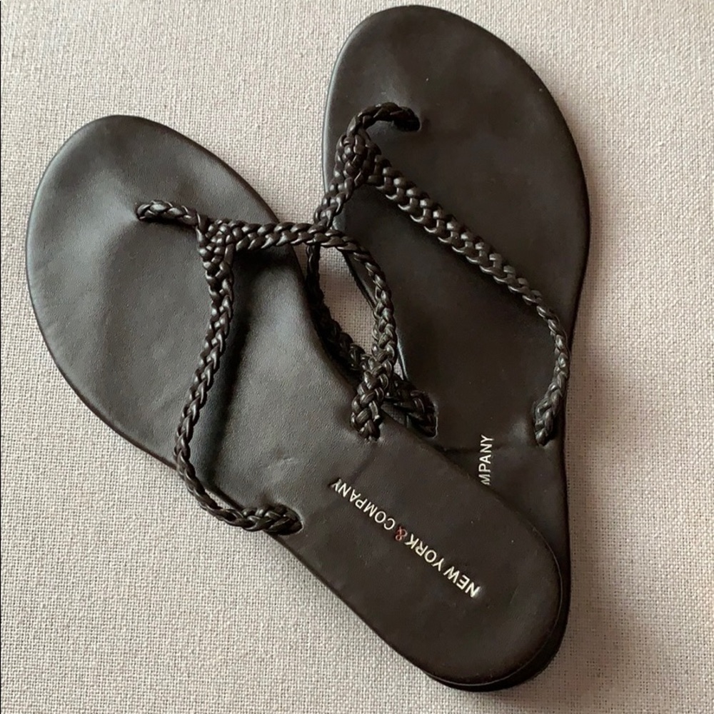 NY&Company Sandals